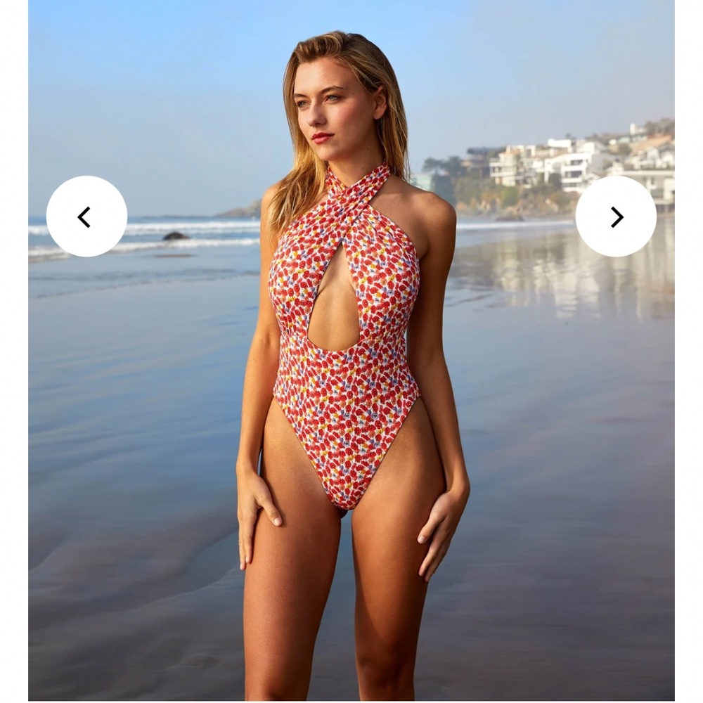 One piece swimsuit
